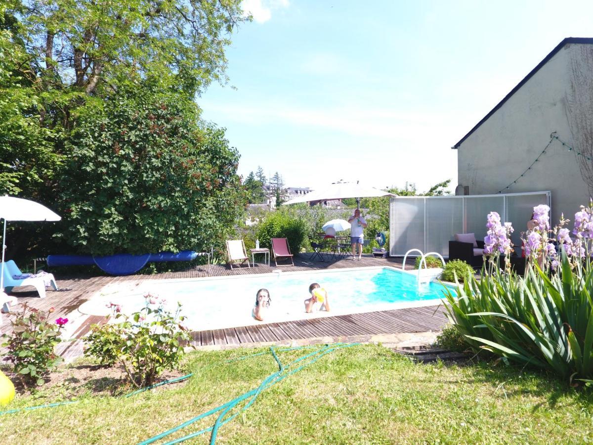 Les Dameraudes Gien Exterior photo