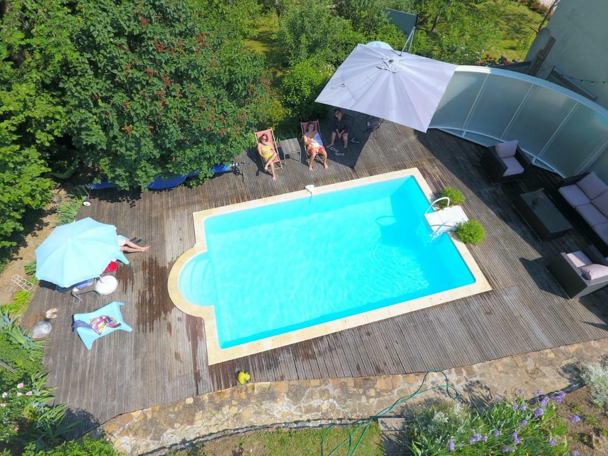 Les Dameraudes Gien Exterior photo